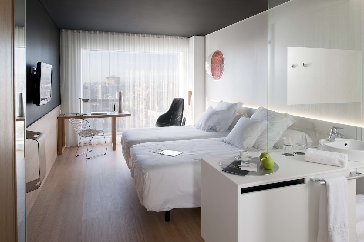 Fotografía del edificio Barceló Sants